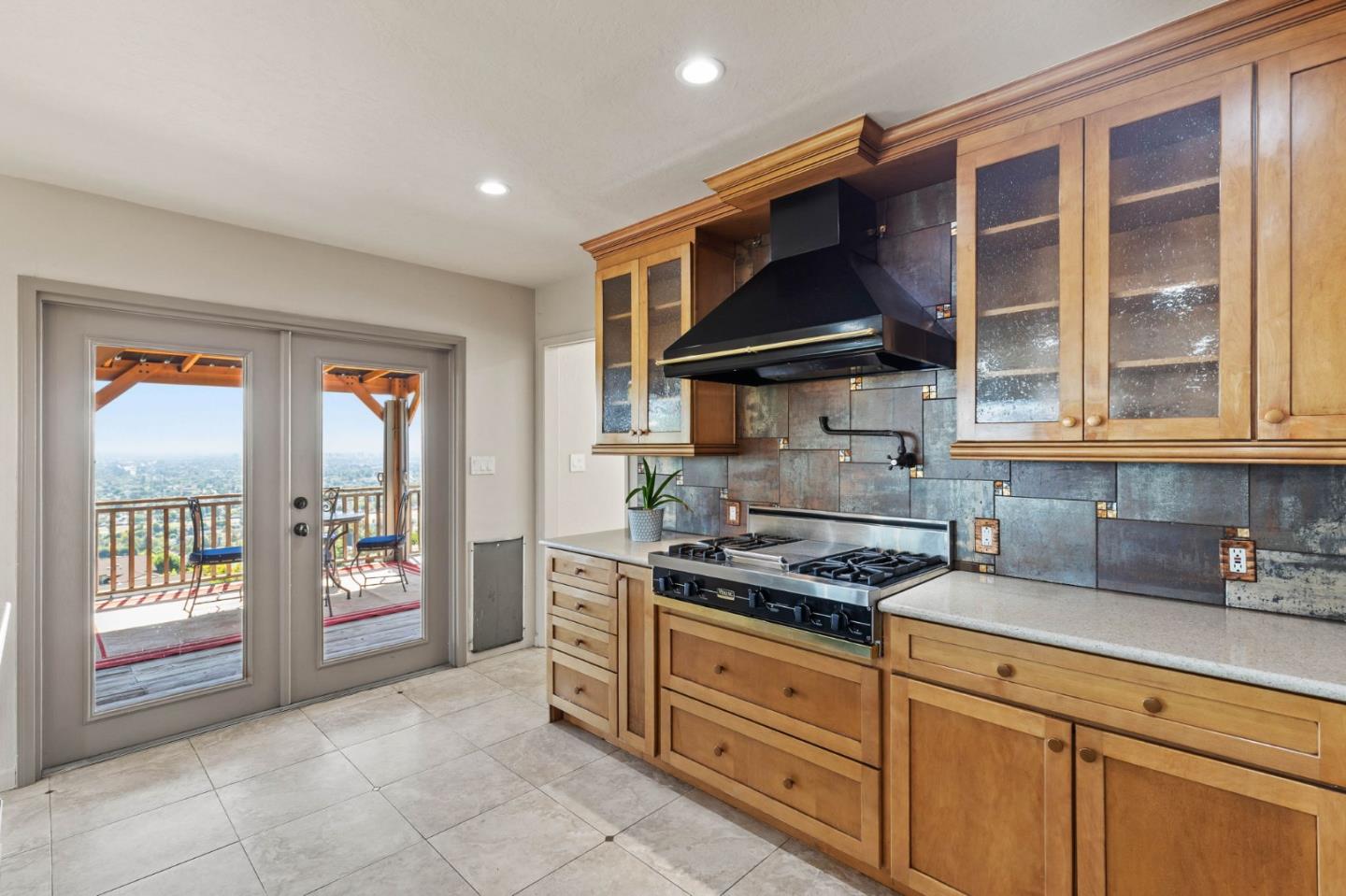 Detail Gallery Image 13 of 65 For 14990 Garcal Dr, San Jose,  CA 95127 - 5 Beds | 4 Baths
