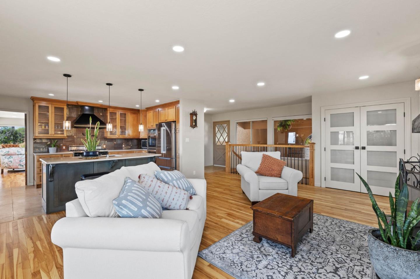 Detail Gallery Image 17 of 65 For 14990 Garcal Dr, San Jose,  CA 95127 - 5 Beds | 4 Baths
