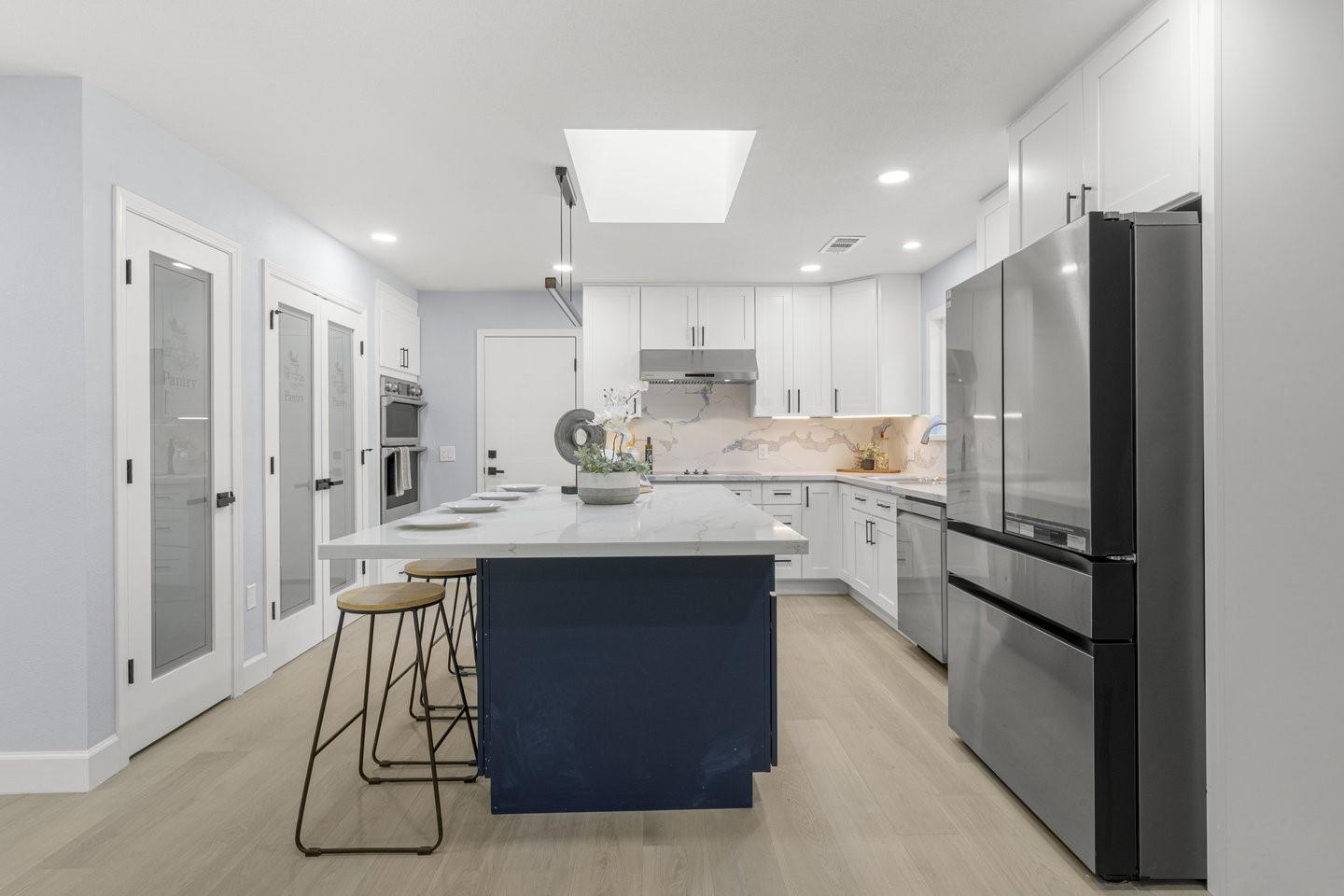 Detail Gallery Image 10 of 36 For 14329 Mulberry Dr, Los Gatos,  CA 95032 - 3 Beds | 2 Baths