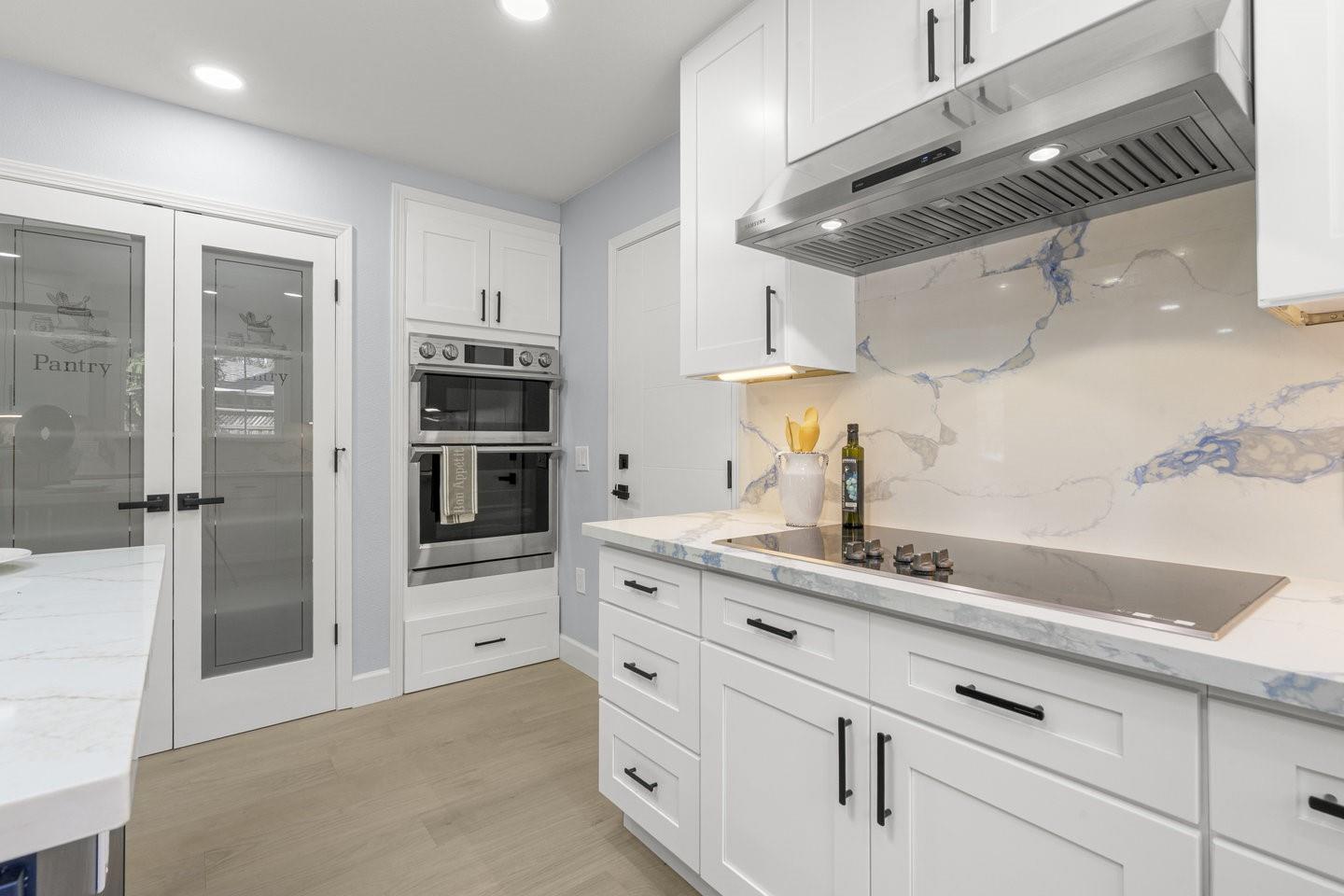 Detail Gallery Image 13 of 36 For 14329 Mulberry Dr, Los Gatos,  CA 95032 - 3 Beds | 2 Baths