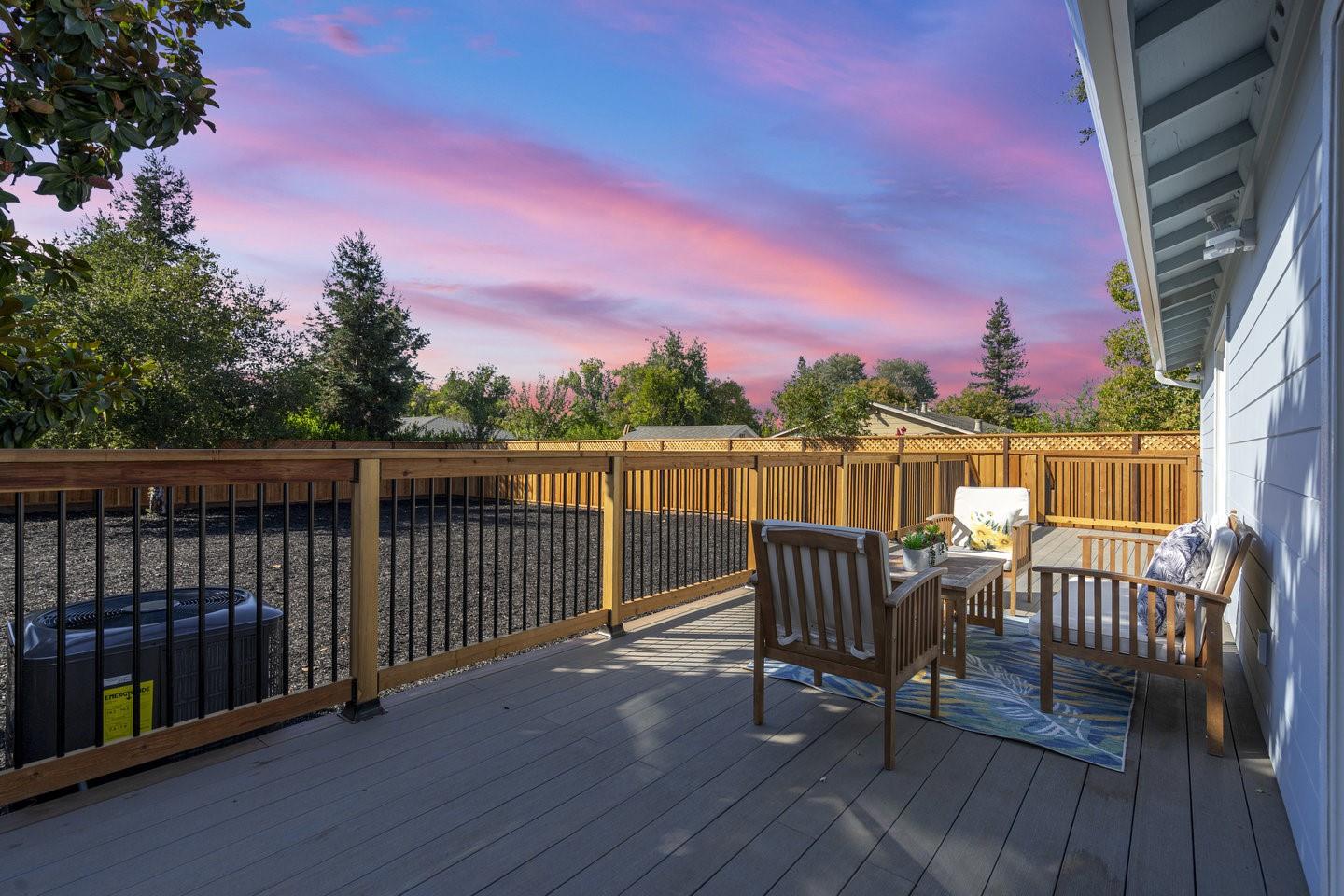 Detail Gallery Image 32 of 36 For 14329 Mulberry Dr, Los Gatos,  CA 95032 - 3 Beds | 2 Baths