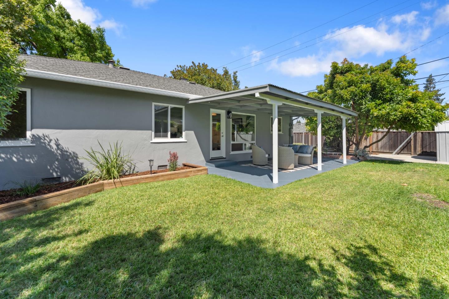 Detail Gallery Image 18 of 31 For 323 N Cypress Ave, Santa Clara,  CA 95050 - 3 Beds | 1/1 Baths