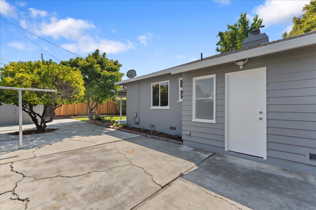 Detail Gallery Image 20 of 31 For 323 N Cypress Ave, Santa Clara,  CA 95050 - 3 Beds | 1/1 Baths