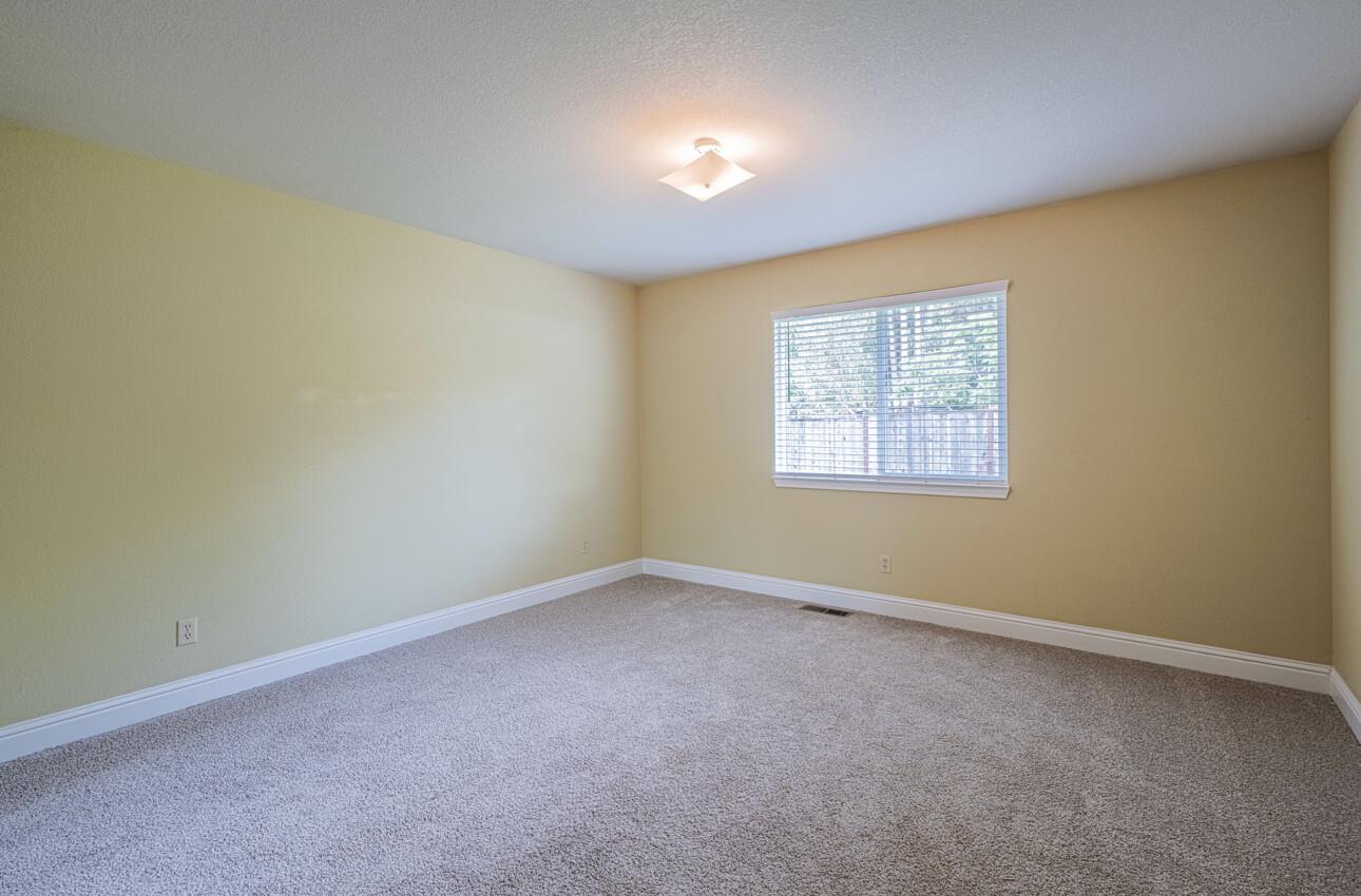 Detail Gallery Image 24 of 35 For 18020 Moro Rd, Salinas,  CA 93907 - 3 Beds | 2 Baths