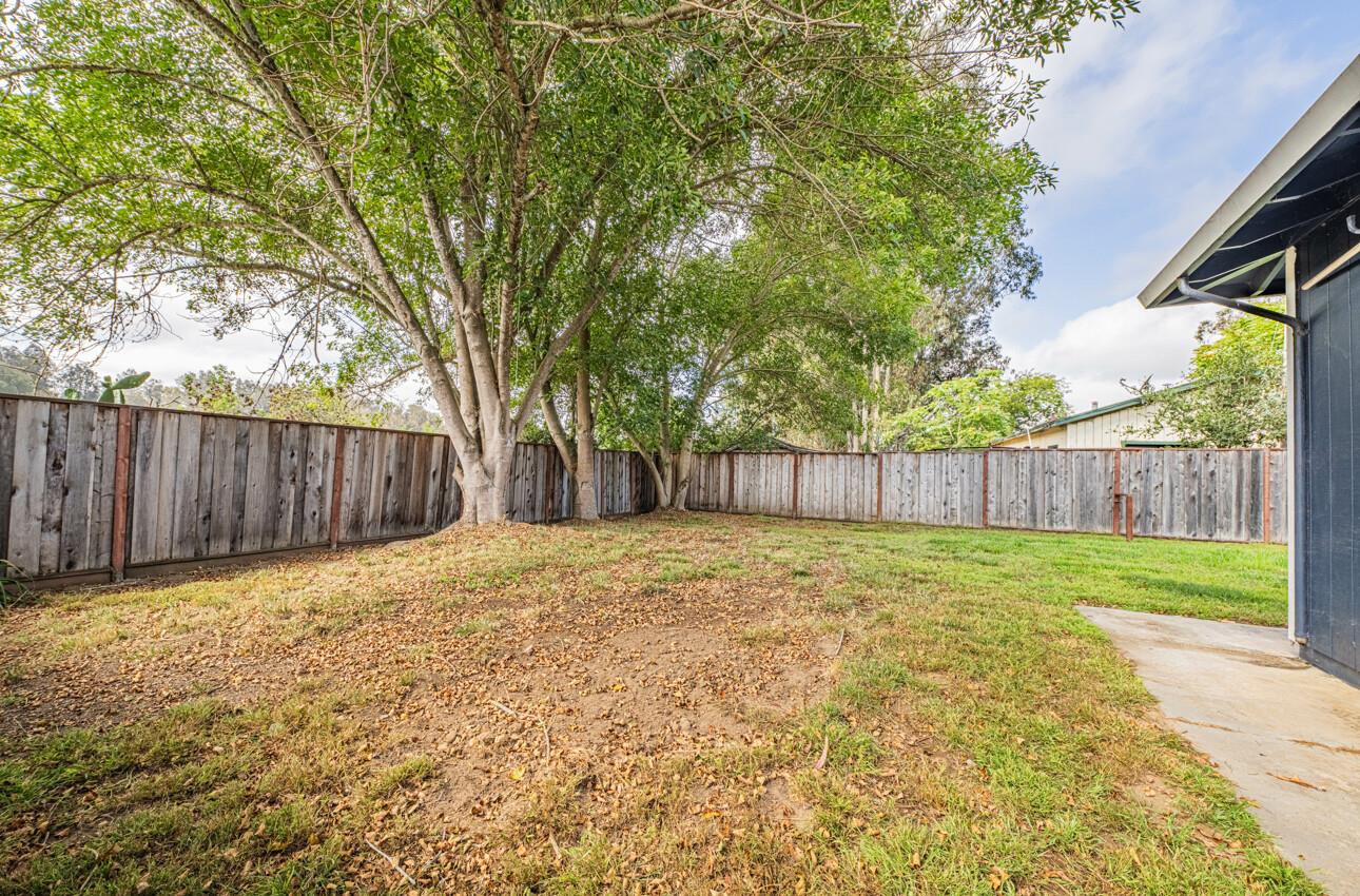 Detail Gallery Image 33 of 35 For 18020 Moro Rd, Salinas,  CA 93907 - 3 Beds | 2 Baths