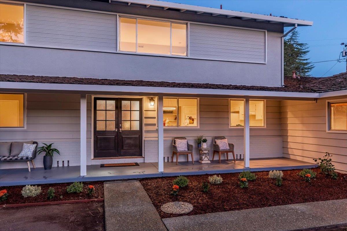 Detail Gallery Image 6 of 48 For 12150 Kristy Ln, Saratoga,  CA 95070 - 6 Beds | 2/1 Baths