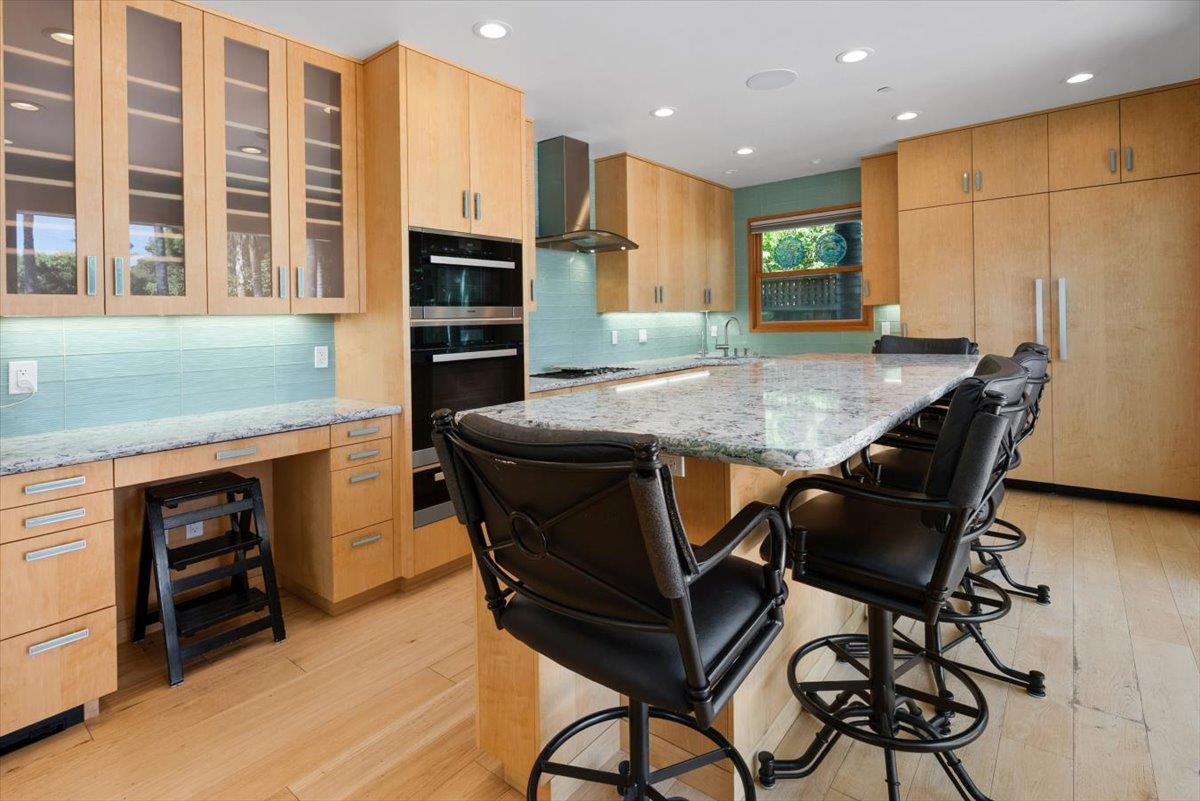 Detail Gallery Image 22 of 51 For 4150 Bye Way, Santa Cruz,  CA 95062 - 5 Beds | 4/1 Baths