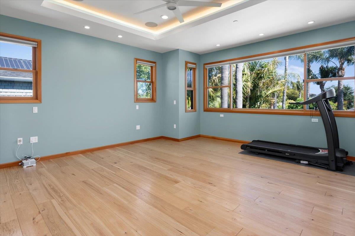 Detail Gallery Image 29 of 51 For 4150 Bye Way, Santa Cruz,  CA 95062 - 5 Beds | 4/1 Baths