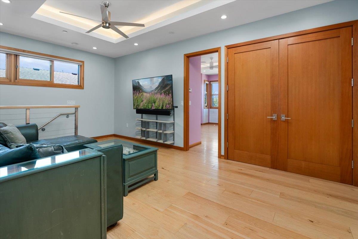Detail Gallery Image 37 of 51 For 4150 Bye Way, Santa Cruz,  CA 95062 - 5 Beds | 4/1 Baths