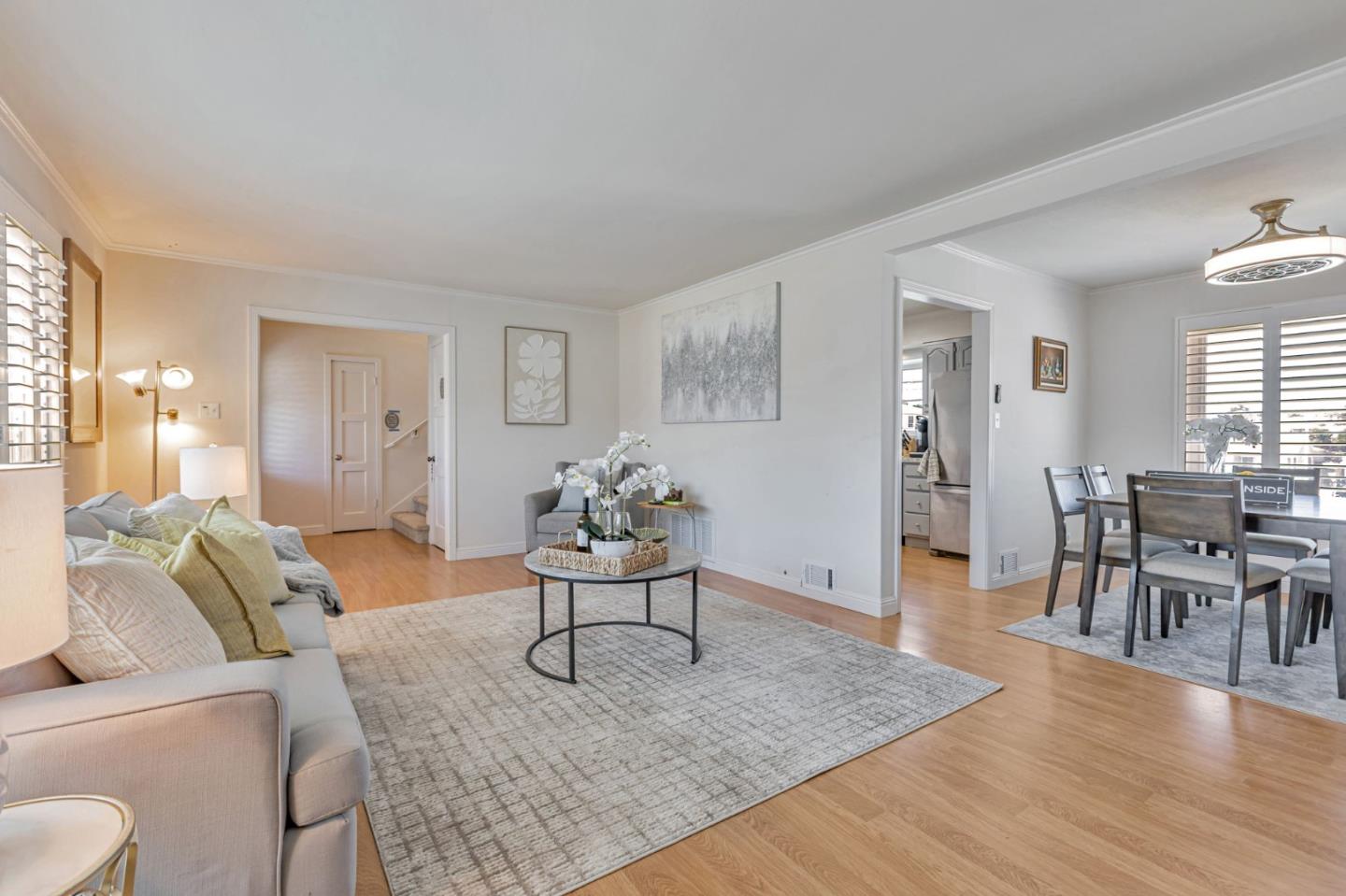 Detail Gallery Image 13 of 39 For 214 Manor Dr, South San Francisco,  CA 94080 - 2 Beds | 1 Baths