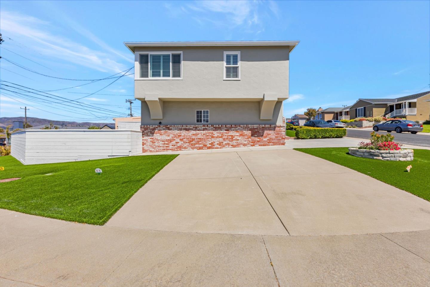 Detail Gallery Image 6 of 39 For 214 Manor Dr, South San Francisco,  CA 94080 - 2 Beds | 1 Baths