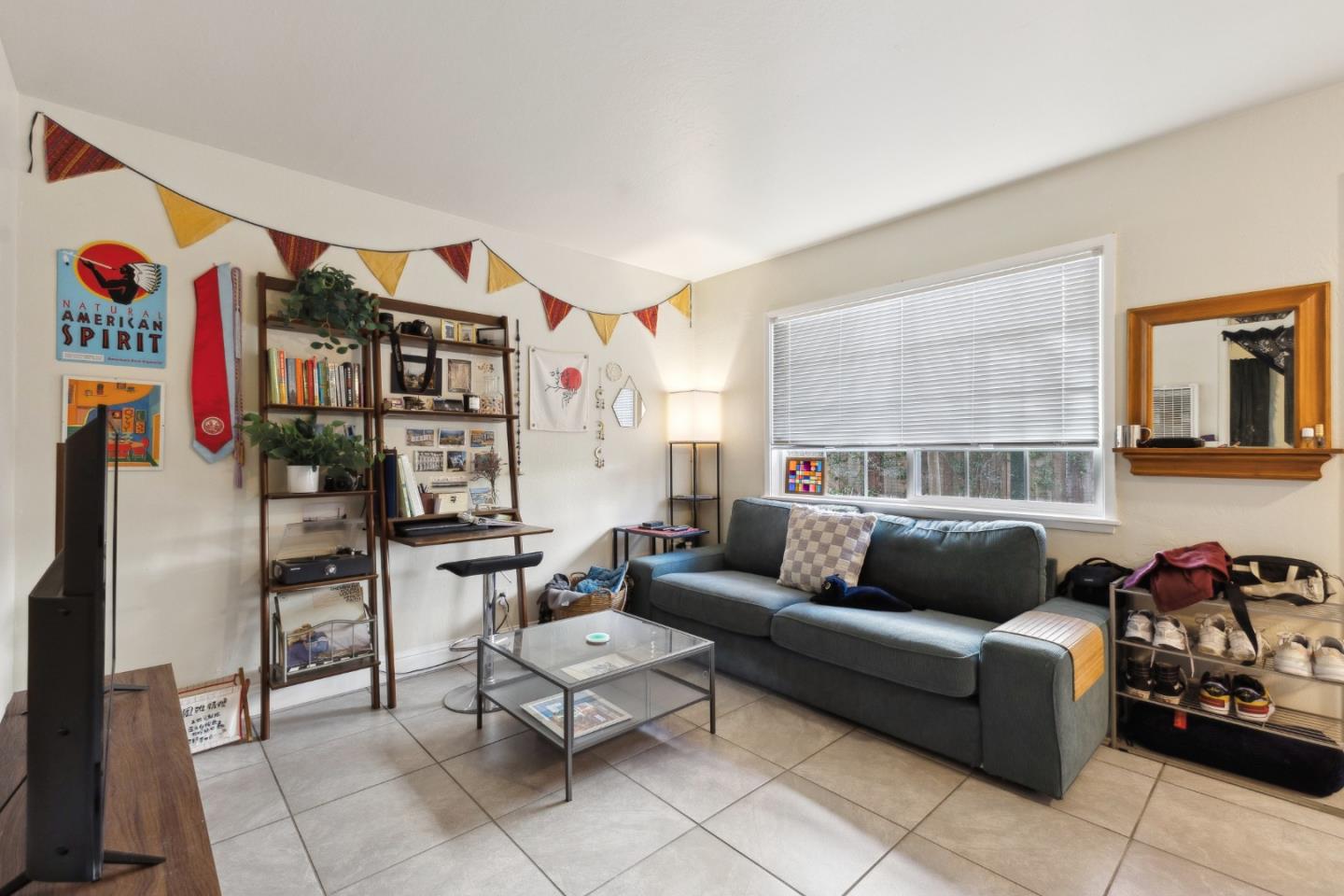 Detail Gallery Image 12 of 35 For 6563 Shattuck Ave, Oakland,  CA 94609 - – Beds | – Baths