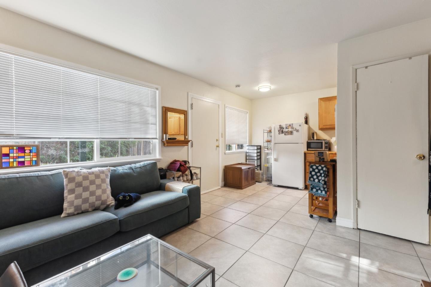 Detail Gallery Image 8 of 35 For 6563 Shattuck Ave, Oakland,  CA 94609 - – Beds | – Baths