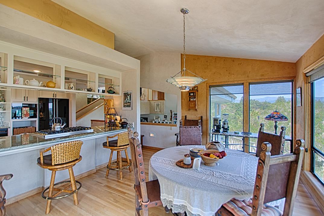 Detail Gallery Image 10 of 32 For 1430 Hidden Valley Rd, Soquel,  CA 95073 - 3 Beds | 3 Baths