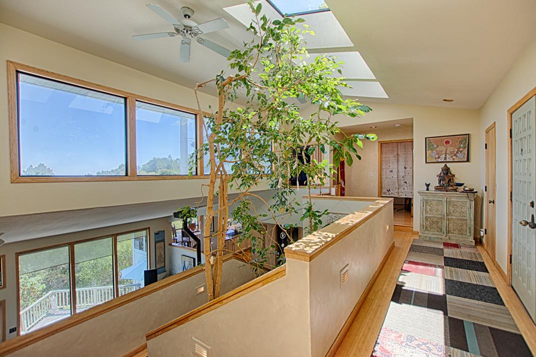 Detail Gallery Image 3 of 32 For 1430 Hidden Valley Rd, Soquel,  CA 95073 - 3 Beds | 3 Baths