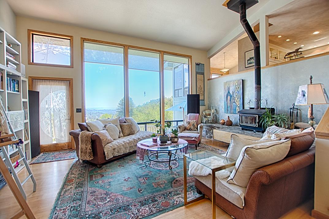 Detail Gallery Image 4 of 32 For 1430 Hidden Valley Rd, Soquel,  CA 95073 - 3 Beds | 3 Baths