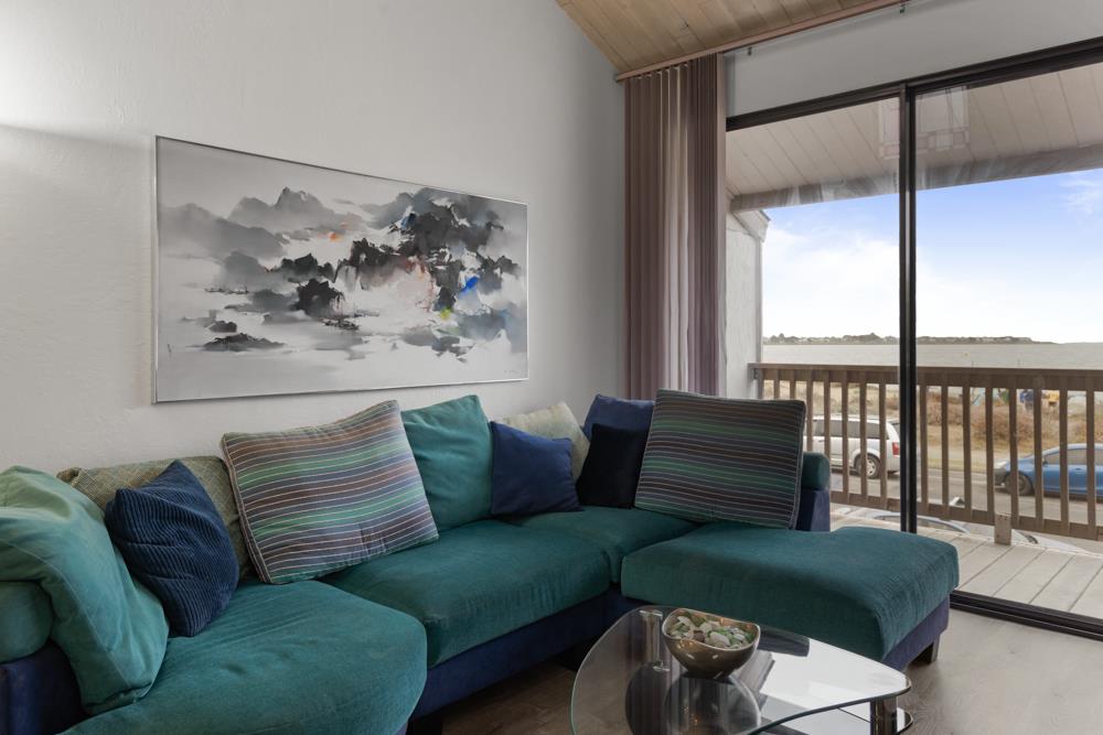 Detail Gallery Image 8 of 28 For 2101 Shore Line Dr #212,  Alameda,  CA 94501 - 2 Beds | 1/1 Baths