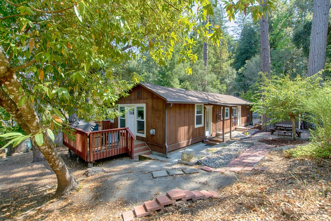 Detail Gallery Image 1 of 19 For 40 Pine Ave, Mount Hermon,  CA 95041 - 3 Beds | 1 Baths