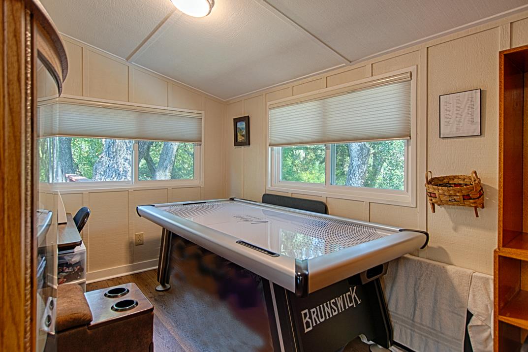 Detail Gallery Image 11 of 19 For 40 Pine Ave, Mount Hermon,  CA 95041 - 3 Beds | 1 Baths