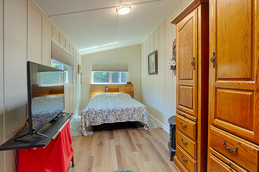 Detail Gallery Image 9 of 19 For 40 Pine Ave, Mount Hermon,  CA 95041 - 3 Beds | 1 Baths