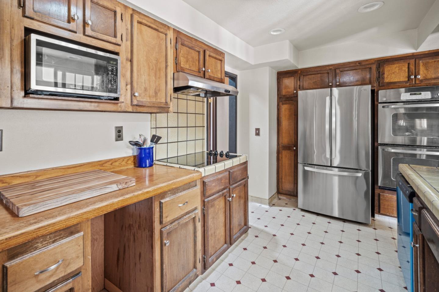 Detail Gallery Image 10 of 33 For 18751 Moro Rd, Prunedale,  CA 93907 - 3 Beds | 2 Baths