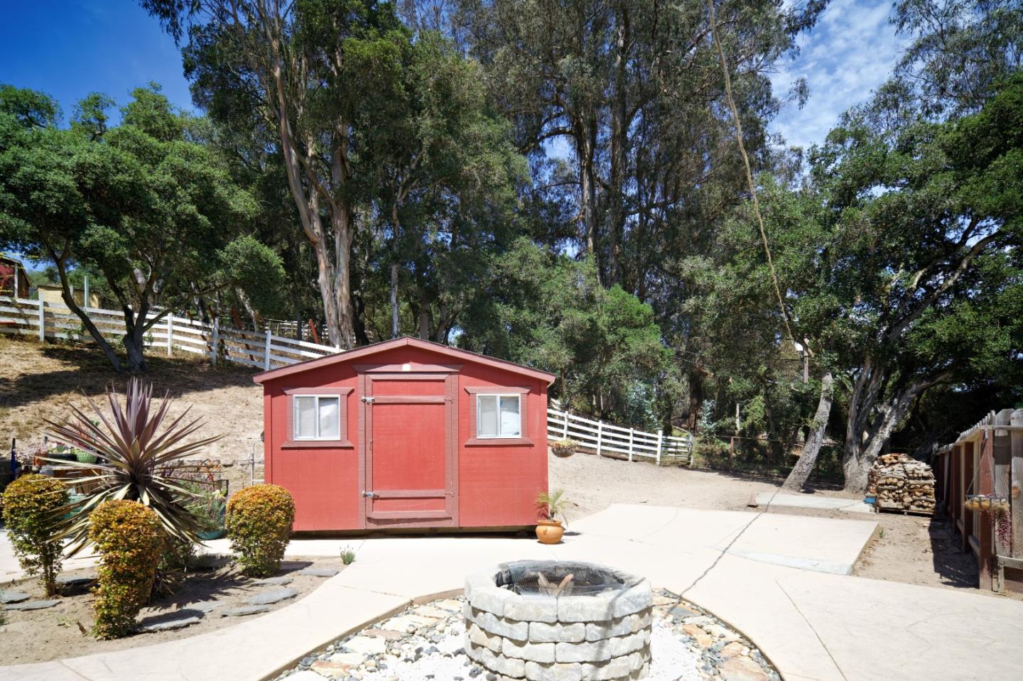 Detail Gallery Image 20 of 33 For 18751 Moro Rd, Prunedale,  CA 93907 - 3 Beds | 2 Baths