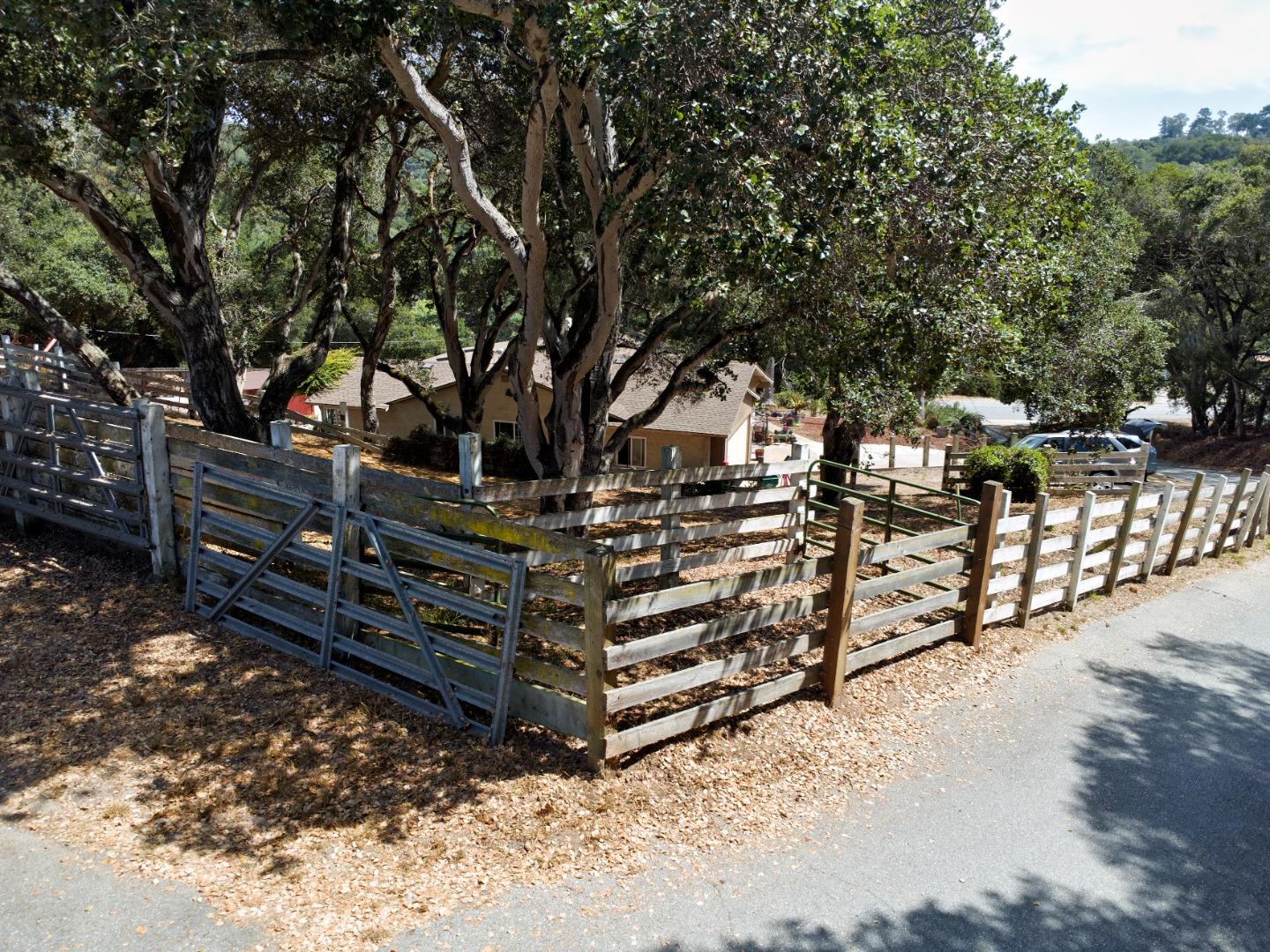 Detail Gallery Image 26 of 33 For 18751 Moro Rd, Prunedale,  CA 93907 - 3 Beds | 2 Baths