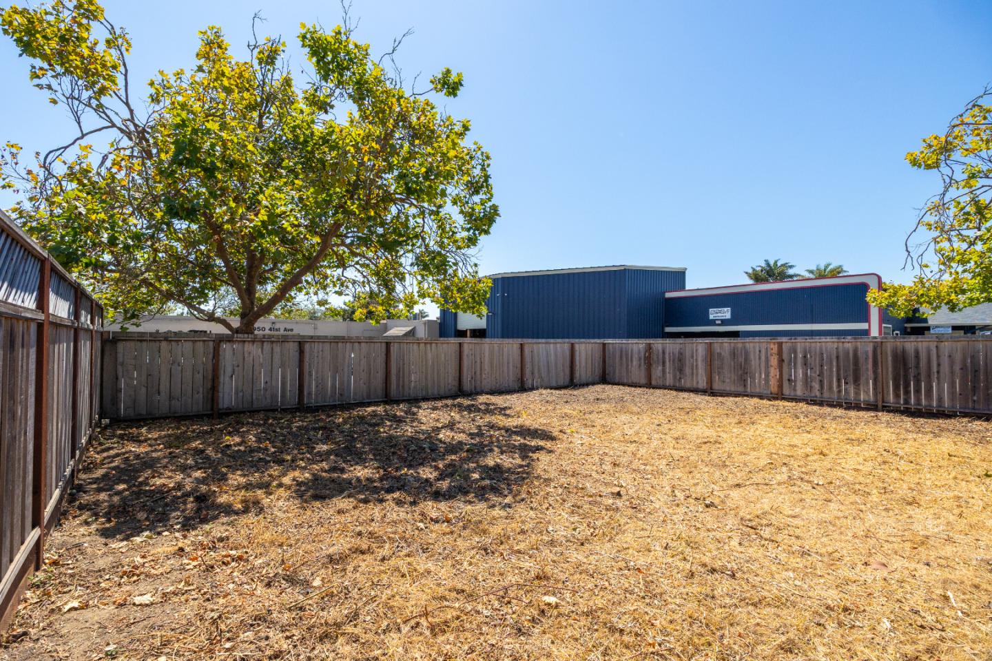 Detail Gallery Image 8 of 34 For 4144 Bain Ave, Santa Cruz,  CA 95062 - – Beds | – Baths