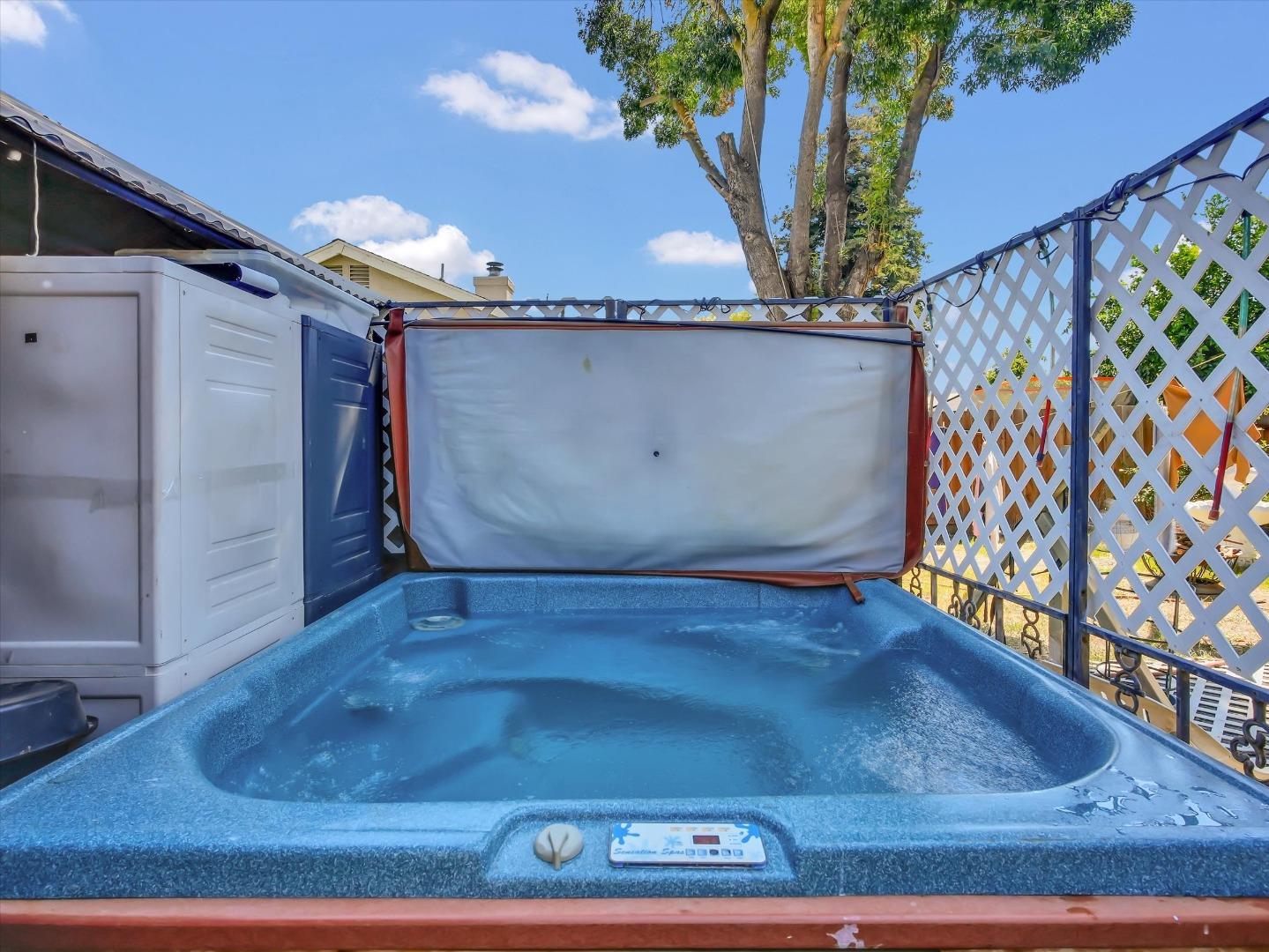 Detail Gallery Image 43 of 43 For 1220 E Shawn Ct, Lathrop,  CA 95330 - 4 Beds | 2/1 Baths