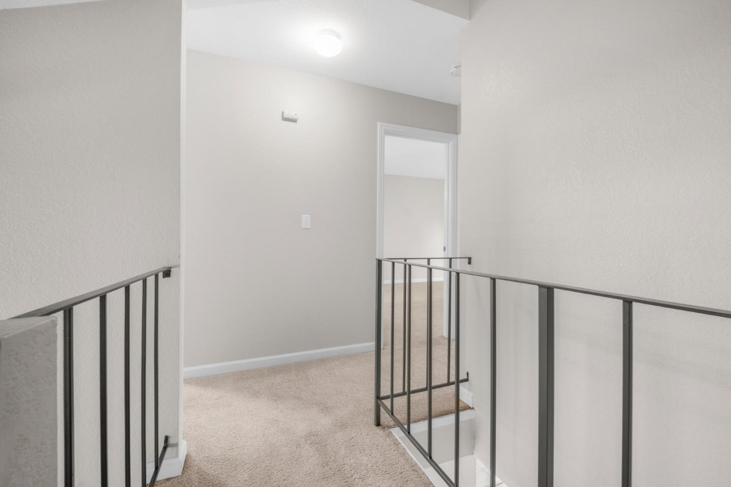 Detail Gallery Image 13 of 31 For 8105 Kern Ave #33,  Gilroy,  CA 95020 - 2 Beds | 1/1 Baths