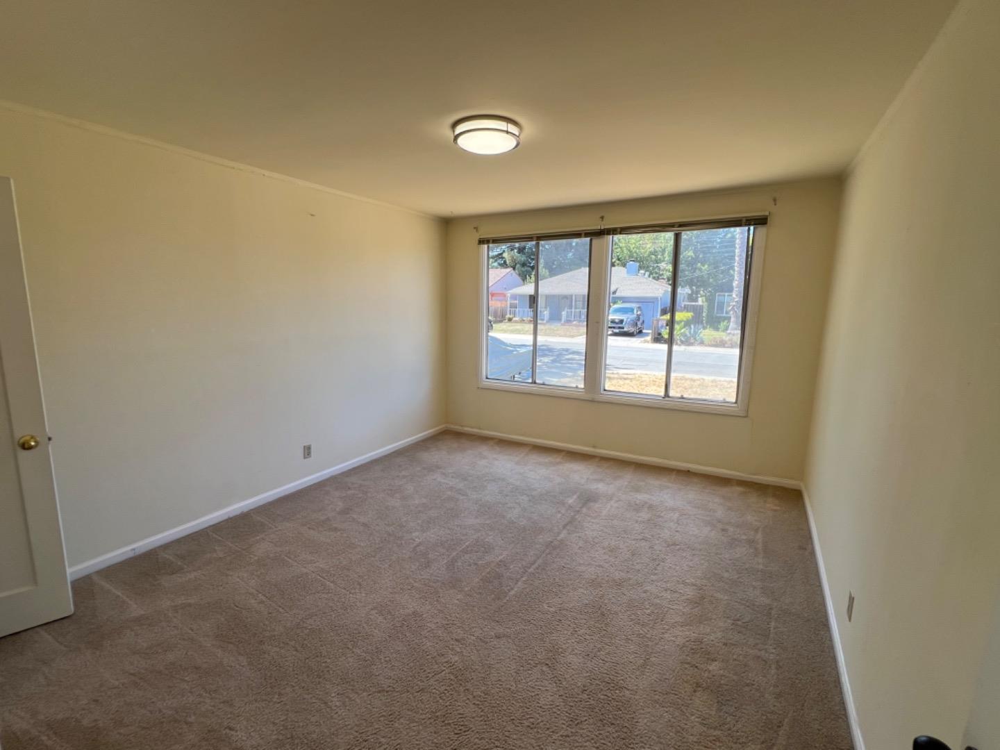 Detail Gallery Image 12 of 22 For 836 11th Ave, Redwood City,  CA 94063 - 2 Beds | 1 Baths