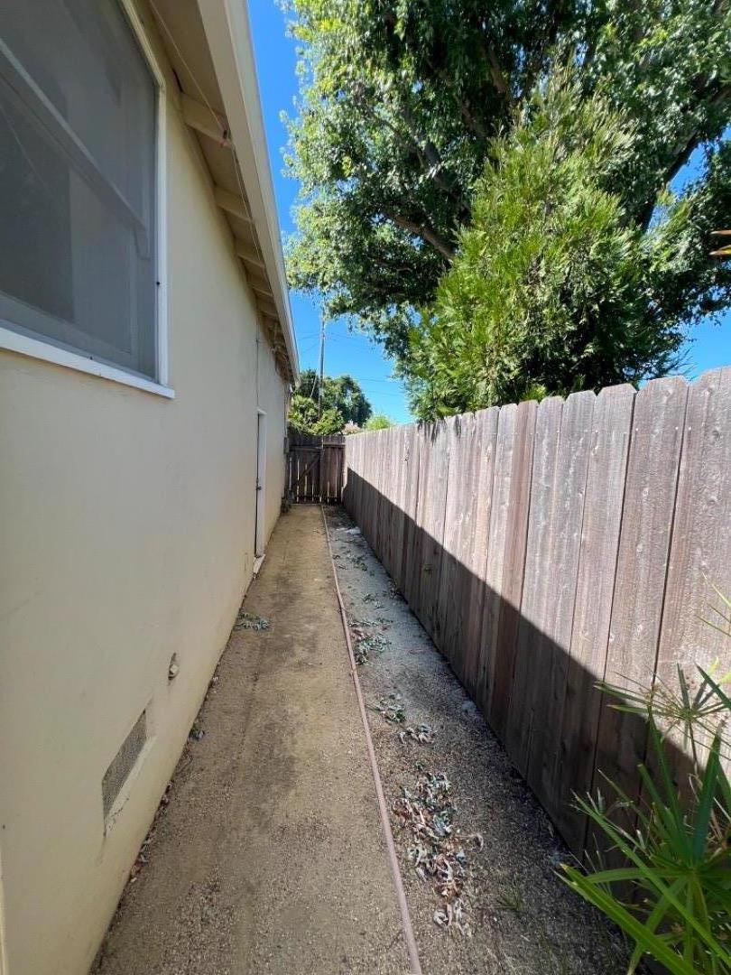 Detail Gallery Image 22 of 22 For 836 11th Ave, Redwood City,  CA 94063 - 2 Beds | 1 Baths