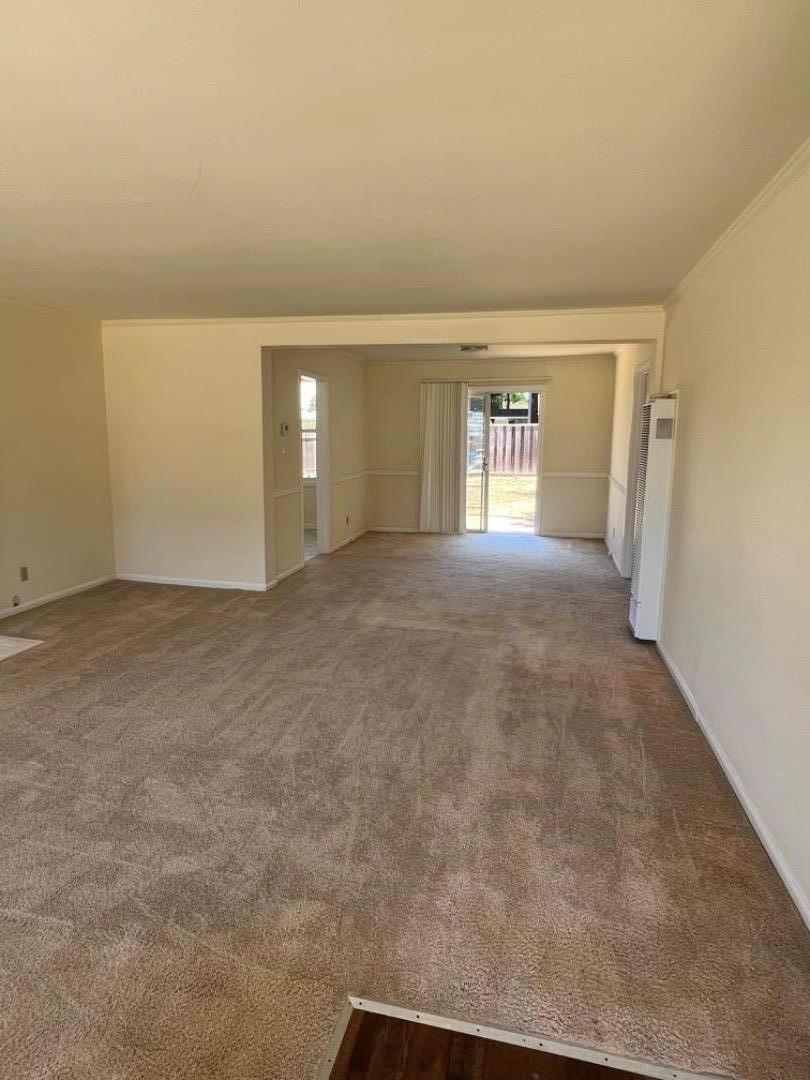 Detail Gallery Image 3 of 22 For 836 11th Ave, Redwood City,  CA 94063 - 2 Beds | 1 Baths