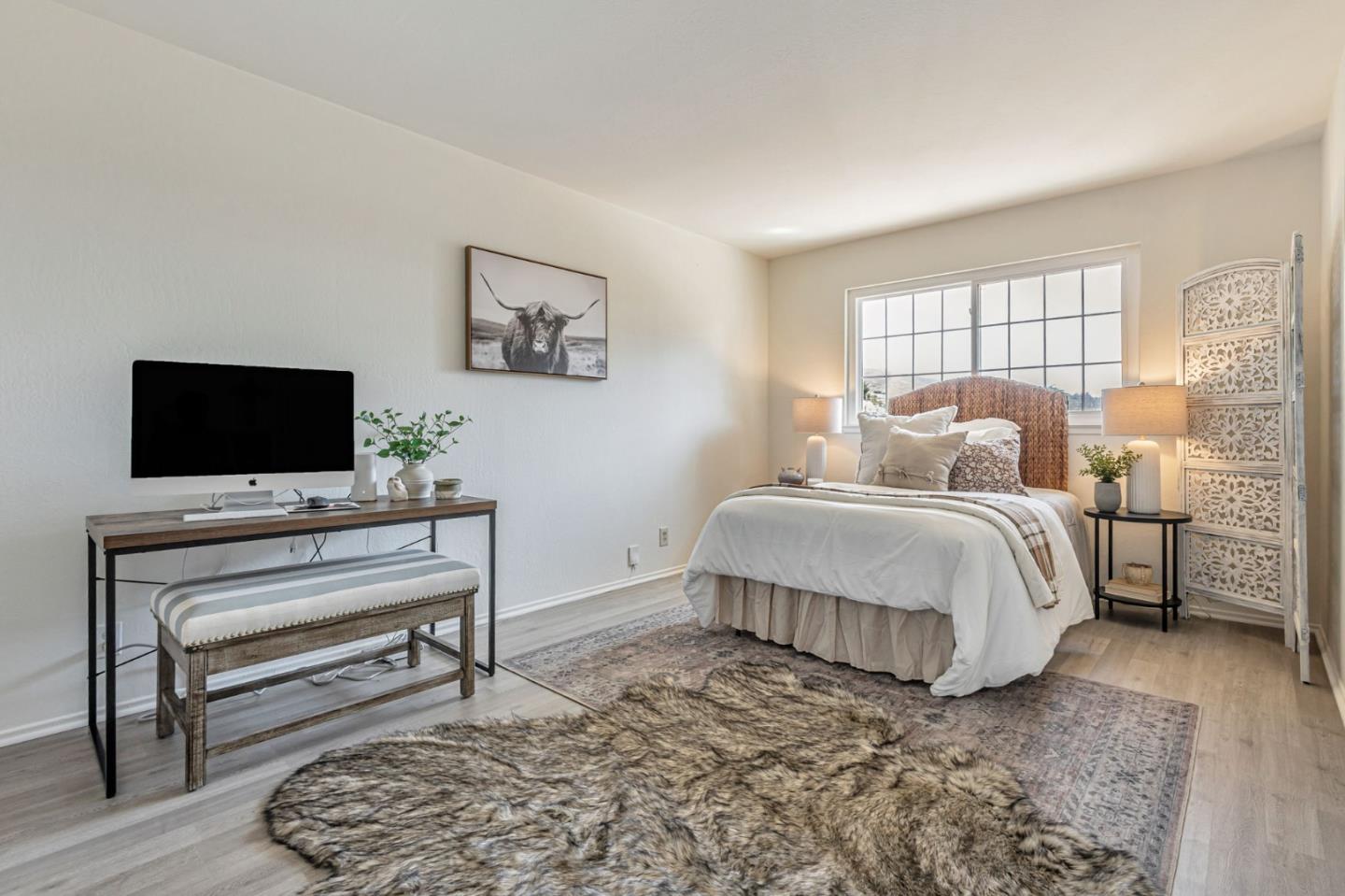 Detail Gallery Image 15 of 52 For 310 Clifton Rd, Pacifica,  CA 94044 - 4 Beds | 2 Baths