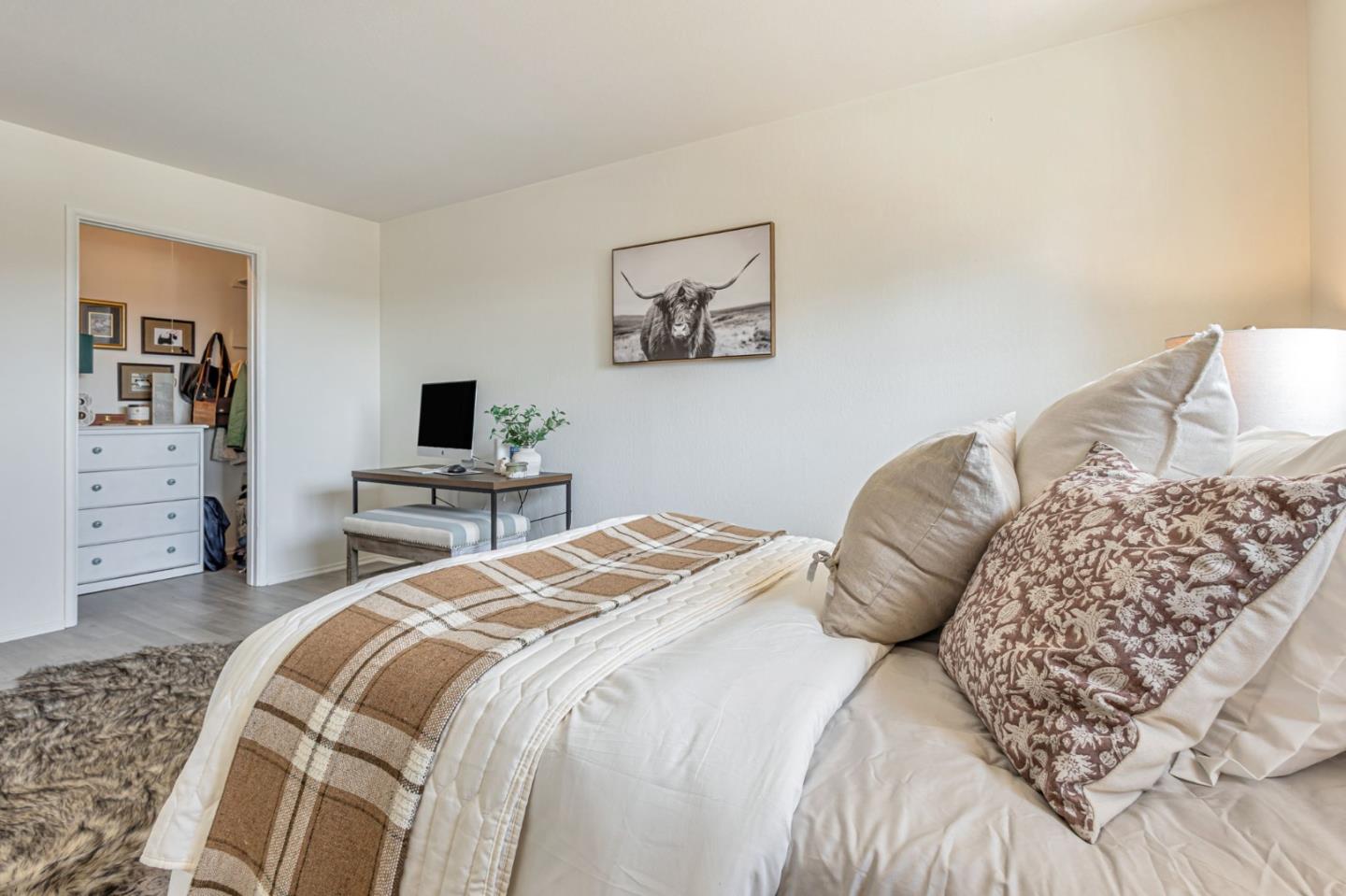 Detail Gallery Image 16 of 52 For 310 Clifton Rd, Pacifica,  CA 94044 - 4 Beds | 2 Baths