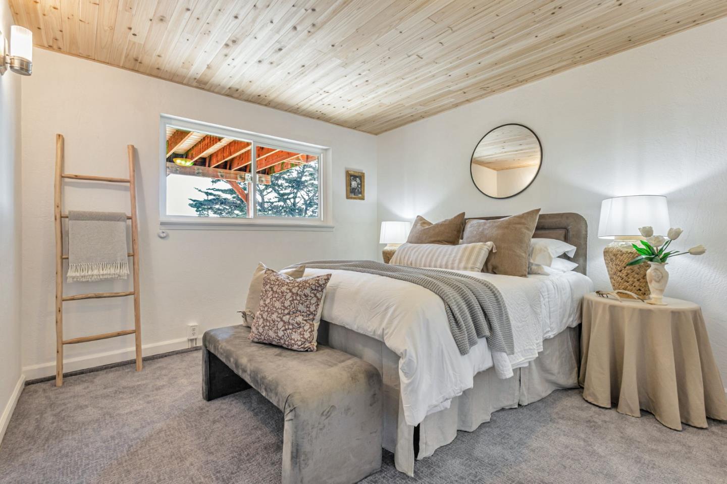 Detail Gallery Image 30 of 52 For 310 Clifton Rd, Pacifica,  CA 94044 - 4 Beds | 2 Baths