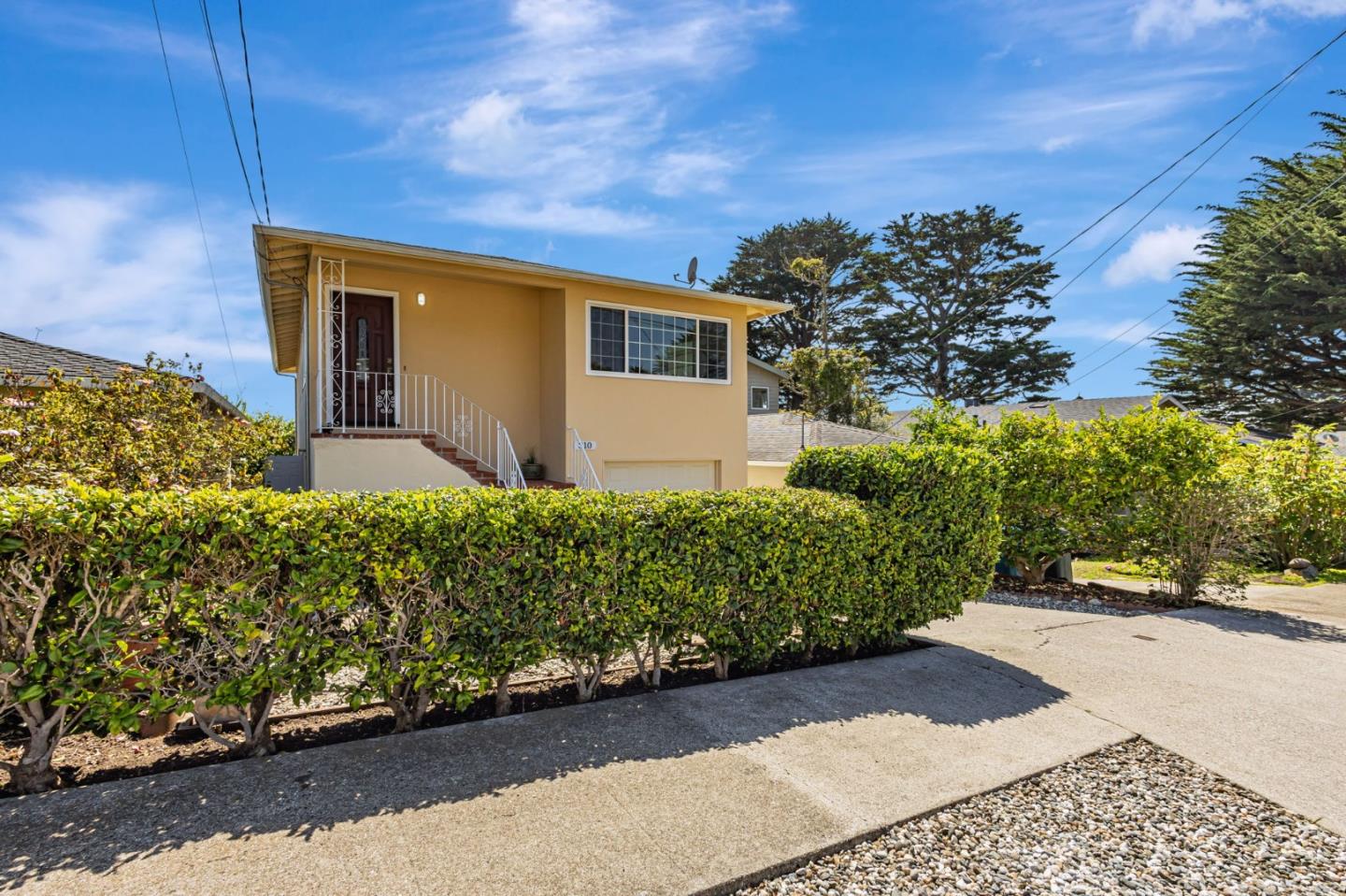 Detail Gallery Image 52 of 52 For 310 Clifton Rd, Pacifica,  CA 94044 - 4 Beds | 2 Baths