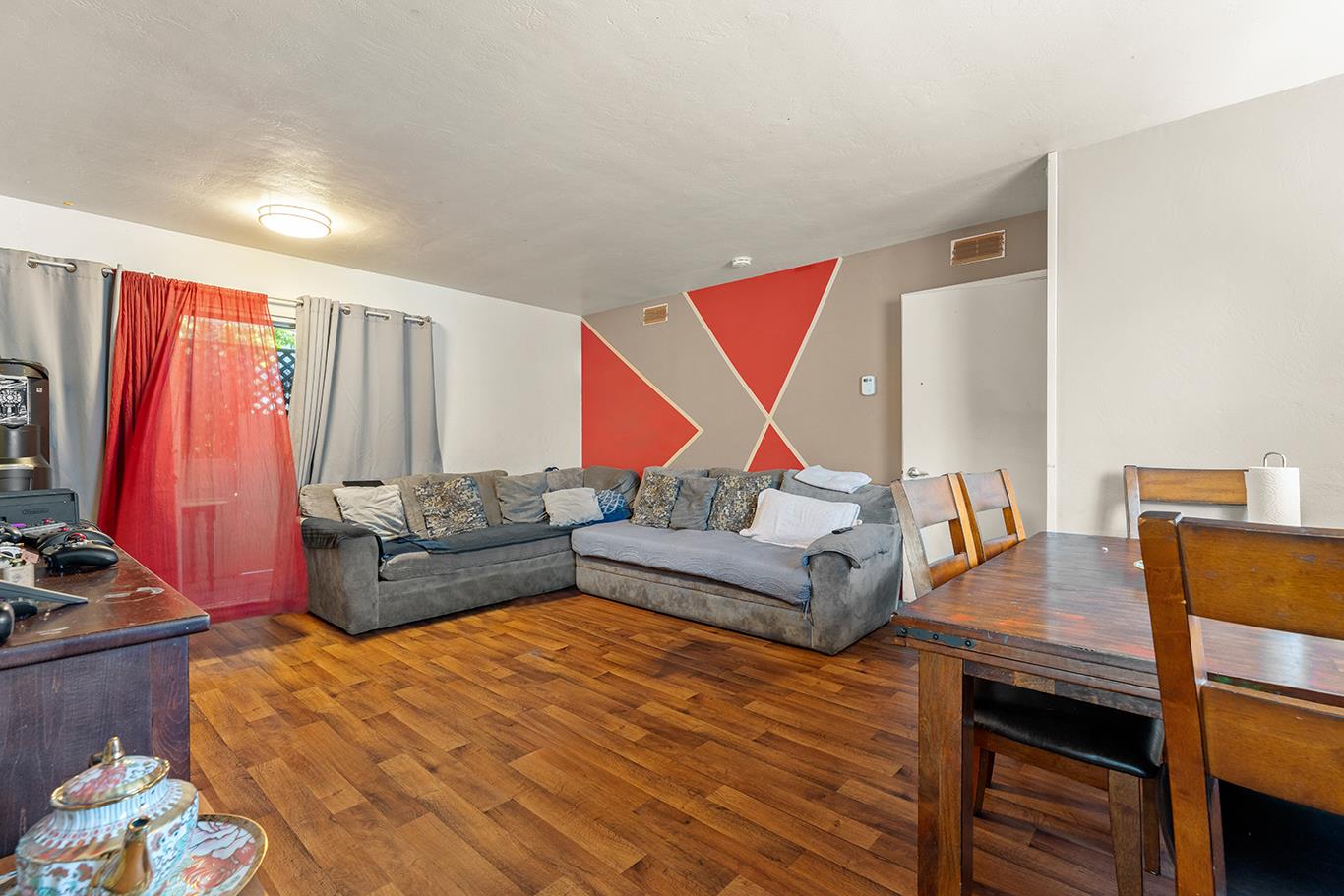 Detail Gallery Image 12 of 18 For 423 N 26th St, San Jose,  CA 95116 - – Beds | – Baths