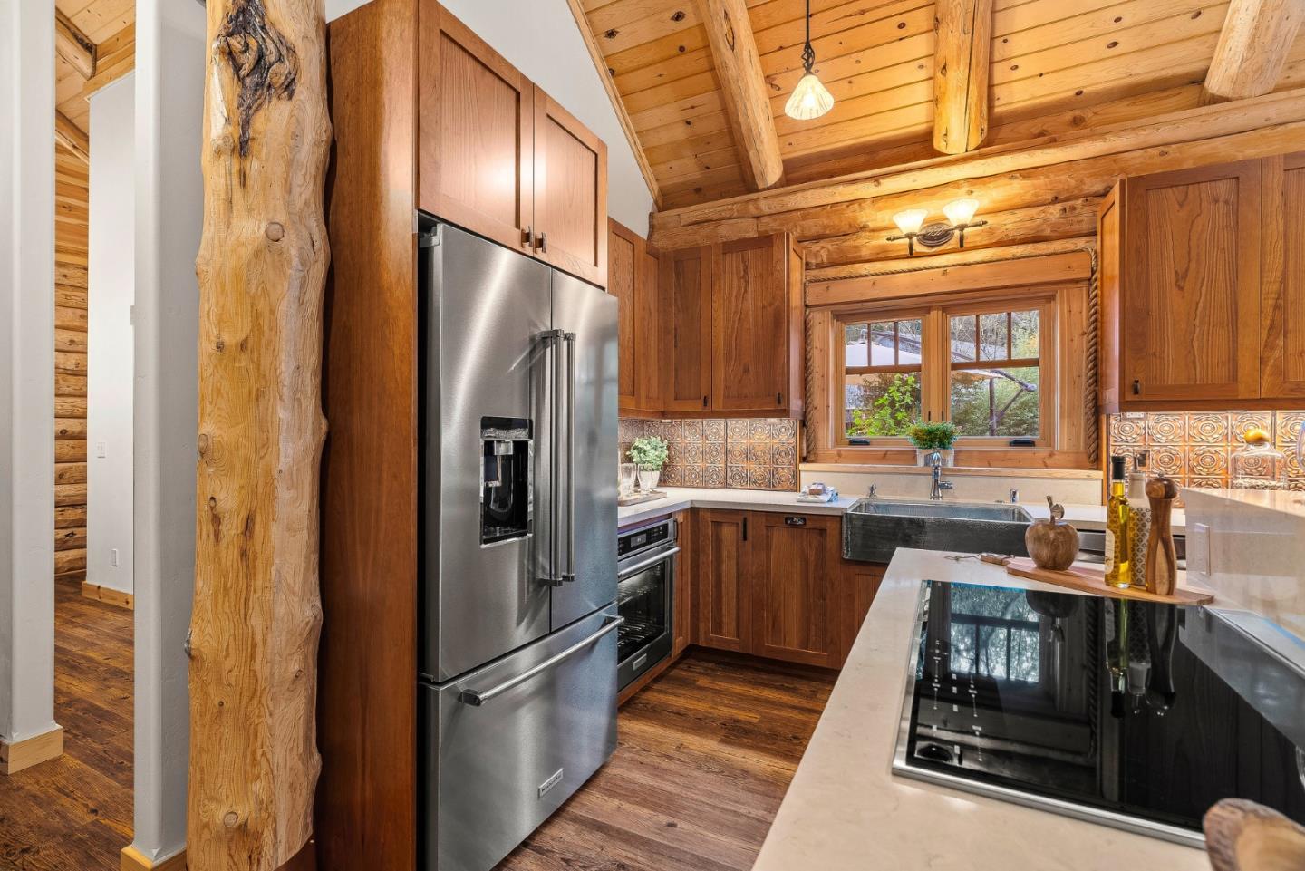 Detail Gallery Image 14 of 50 For 44 Pine Ave, Mount Hermon,  CA 95041 - 6 Beds | 4 Baths