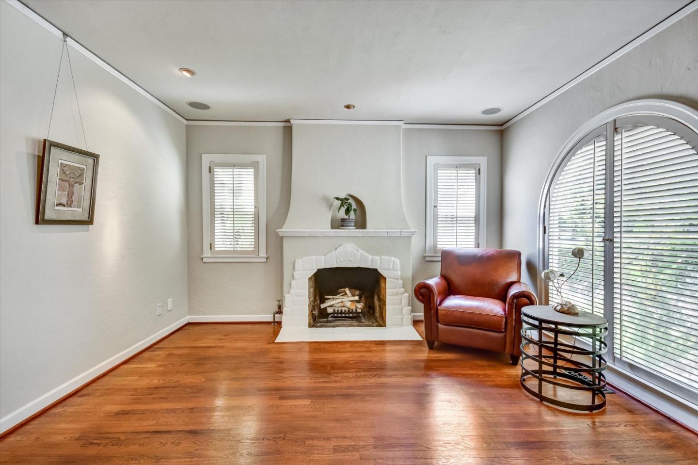 Detail Gallery Image 3 of 47 For 80 Hobson St, San Jose,  CA 95110 - 2 Beds | 1 Baths