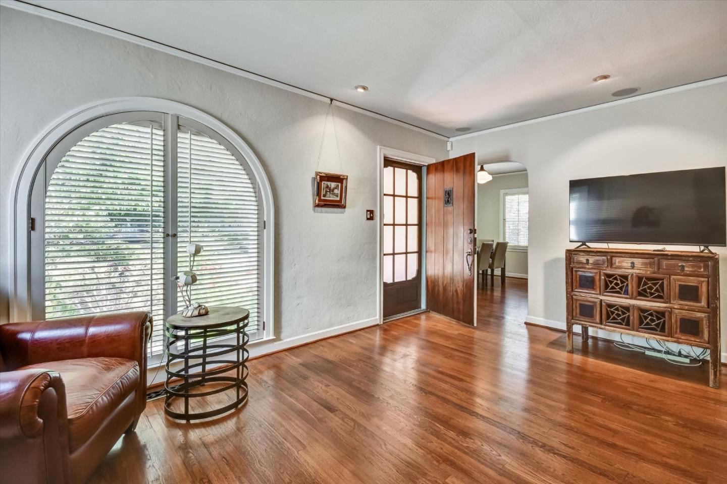 Detail Gallery Image 5 of 47 For 80 Hobson St, San Jose,  CA 95110 - 2 Beds | 1 Baths