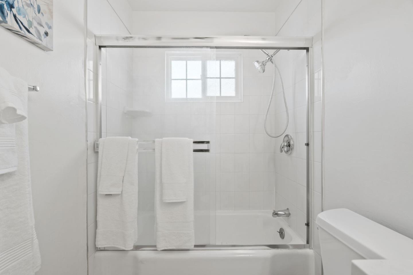 Detail Gallery Image 25 of 38 For 5743 Begonia Dr, San Jose,  CA 95124 - 4 Beds | 2 Baths
