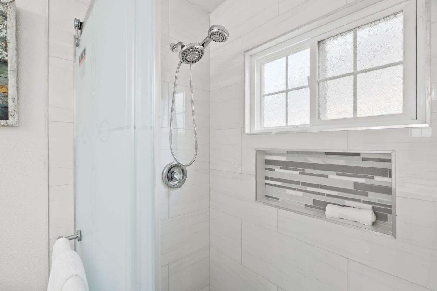 Detail Gallery Image 30 of 38 For 5743 Begonia Dr, San Jose,  CA 95124 - 4 Beds | 2 Baths
