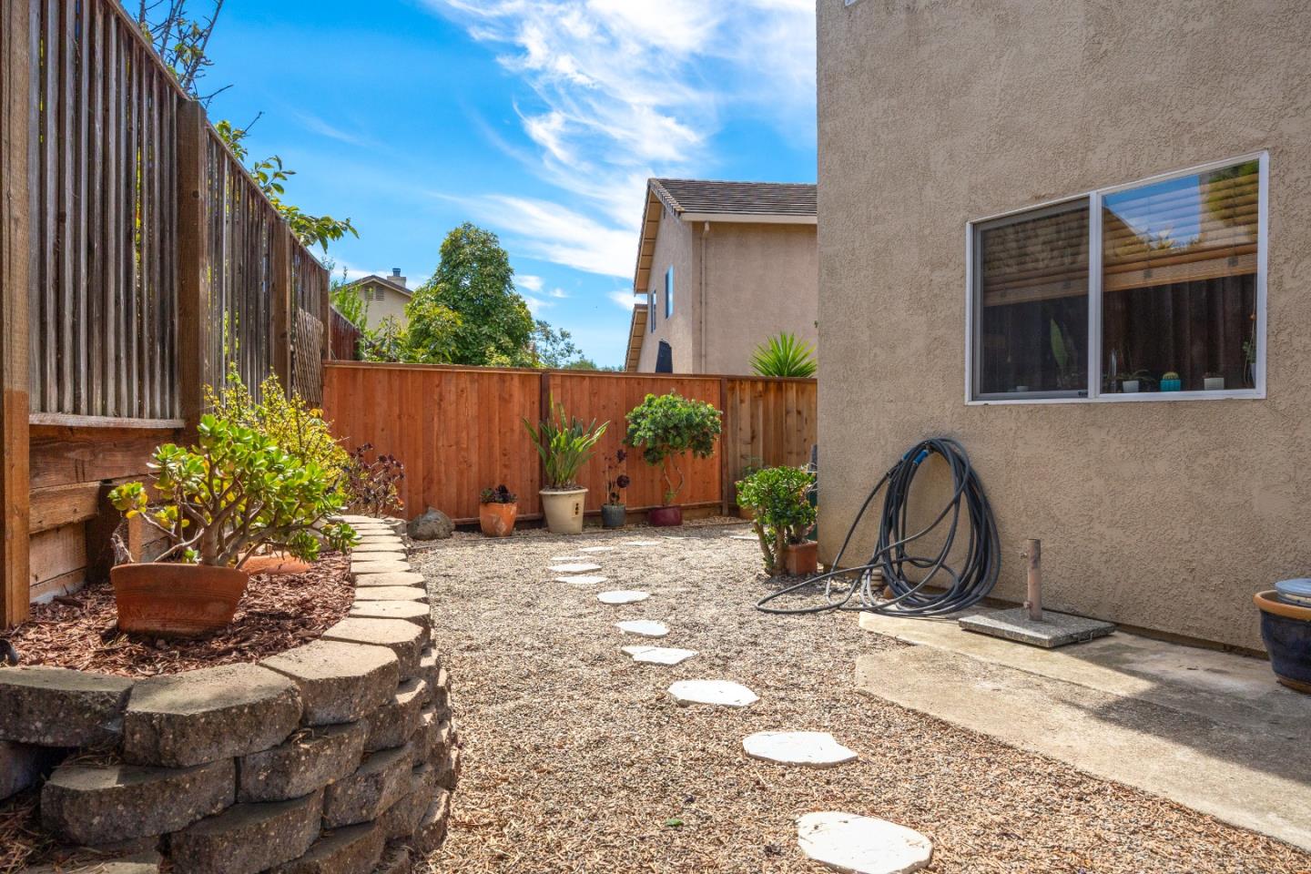Detail Gallery Image 35 of 43 For 7 Massachusetts Cir, Salinas,  CA 93905 - 4 Beds | 2/1 Baths