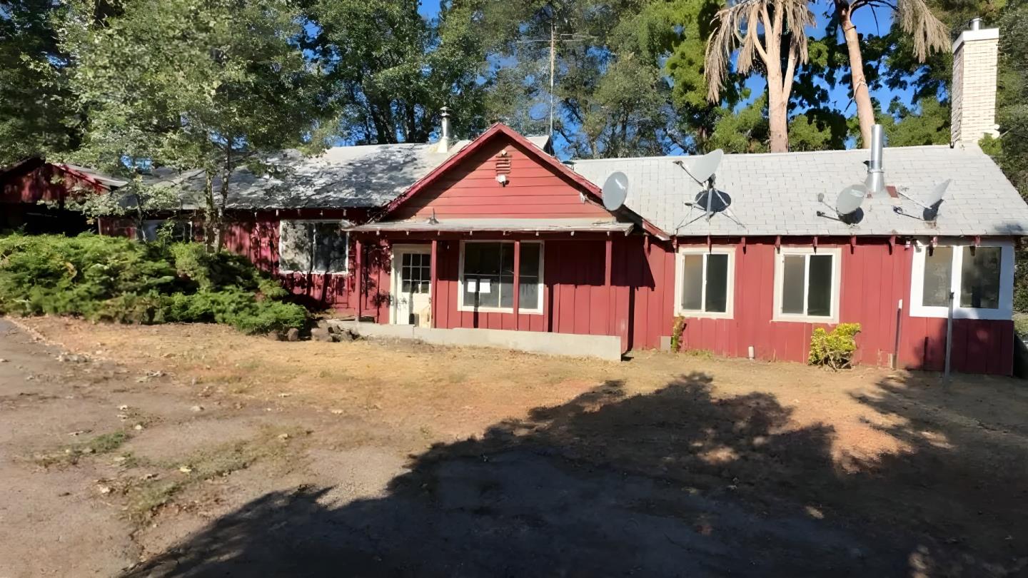 Detail Gallery Image 1 of 10 For 9751 Ernst Rd, Coulterville,  CA 95311 - 2 Beds | 2 Baths