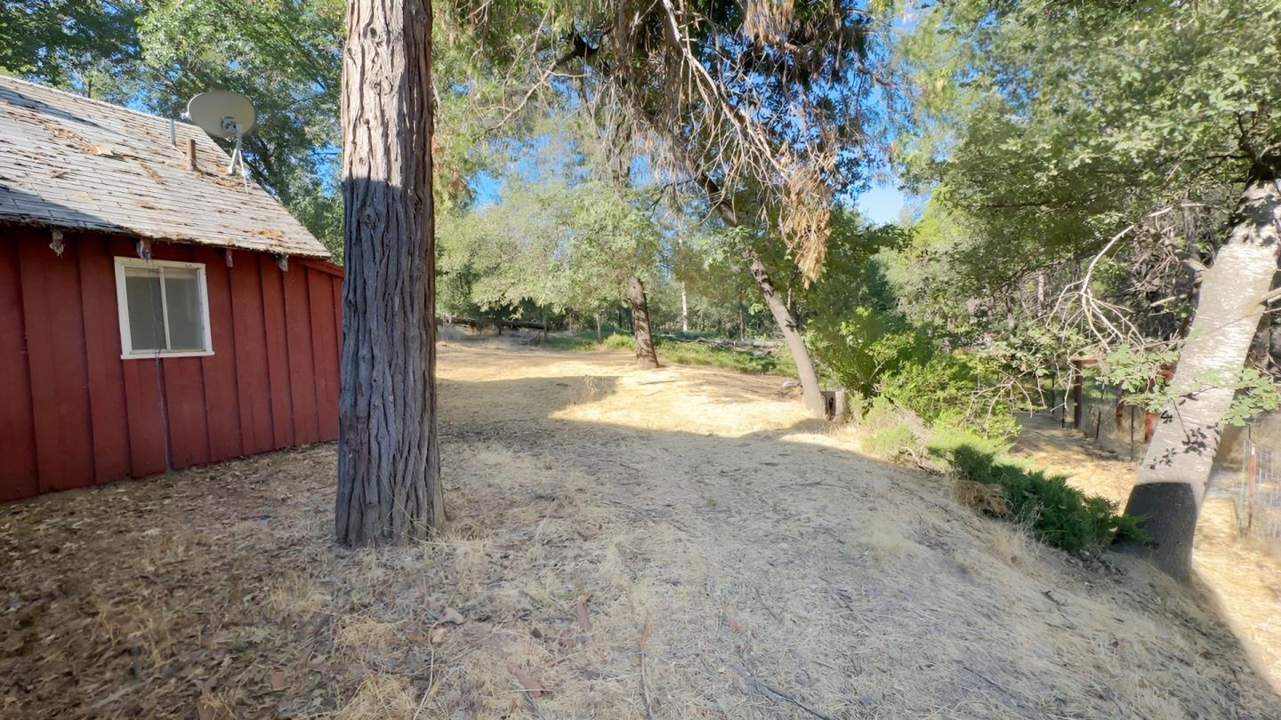 Detail Gallery Image 24 of 33 For 9751 Ernst Rd, Coulterville,  CA 95311 - 2 Beds | 2 Baths