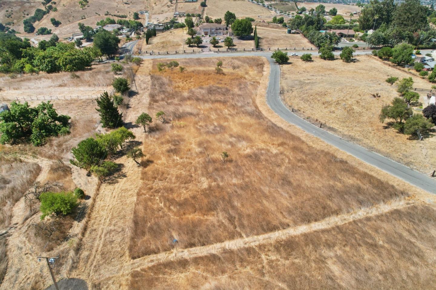 Detail Gallery Image 4 of 12 For Lot 3 Silveira Ln, San Jose,  CA 95127 - – Beds | – Baths