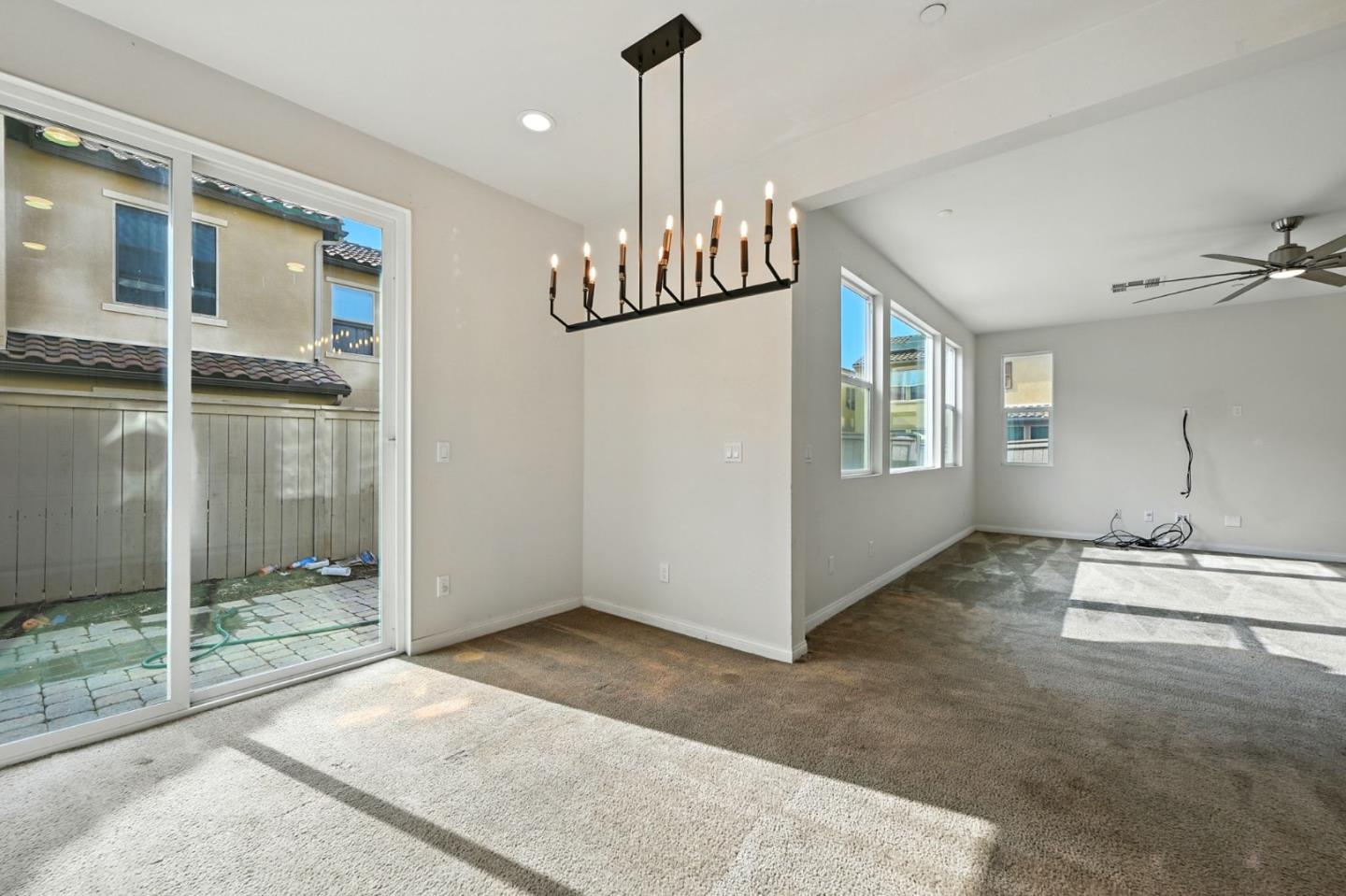 Detail Gallery Image 12 of 30 For 970 Sea Glass Way, San Diego,  CA 92154 - 4 Beds | 3 Baths