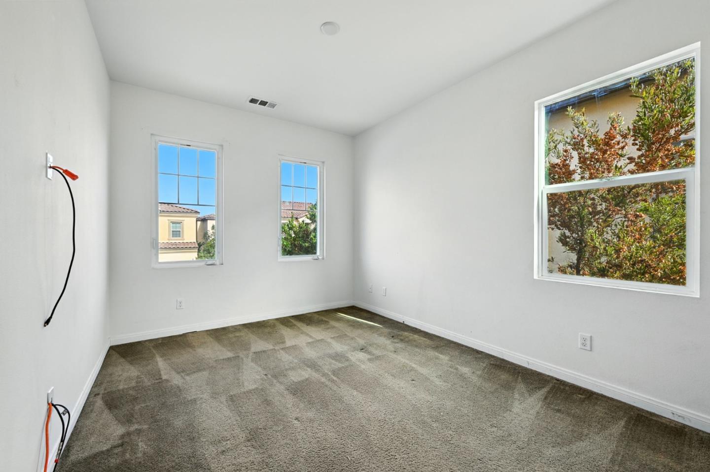 Detail Gallery Image 20 of 30 For 970 Sea Glass Way, San Diego,  CA 92154 - 4 Beds | 3 Baths
