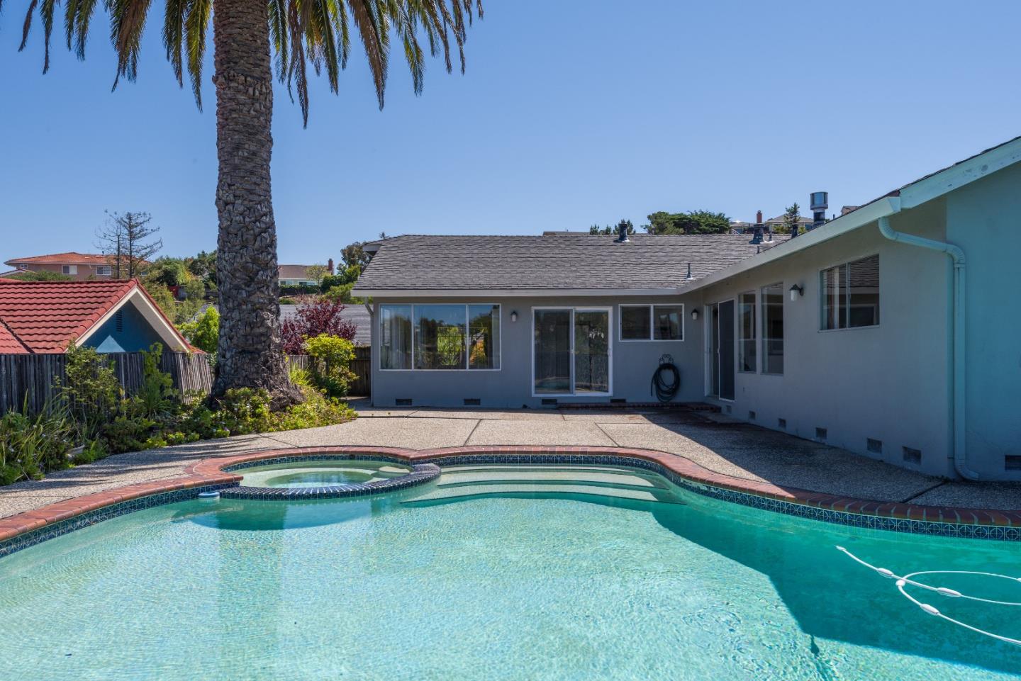 Detail Gallery Image 20 of 27 For 90 Conejo Dr, Millbrae,  CA 94030 - 4 Beds | 2 Baths